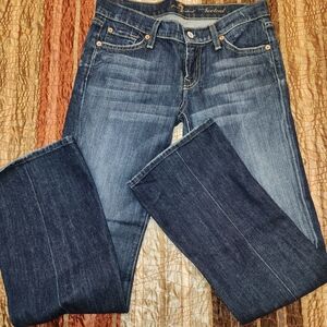 7 For All Mankind Women's Boot Cut Blue Jeans. Size 7. Like New.